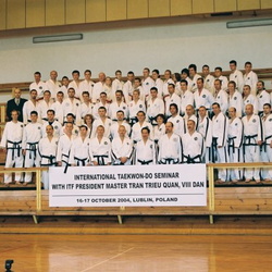 Międzynarodowe Seminarium Szkoleniowe z Mistrzem Tran Trieu Quan VIII  Lublin 15-17..10.2004